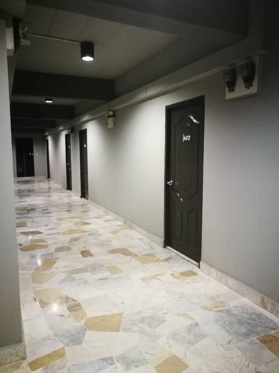 Duangdren Apartment Chiang Mai Exterior foto